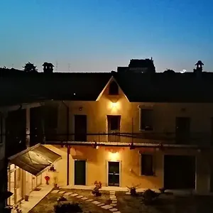 Alojamento de Acomodação e Pequeno-almoço Cascina Anita, Samarate