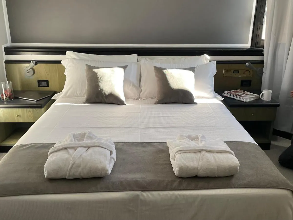 Hotel Gardenia Fiera Cermenate
